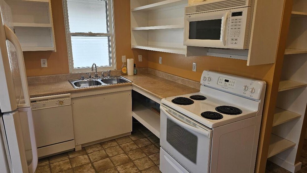 Primary Photo - 3726 W Dorothy Pl
