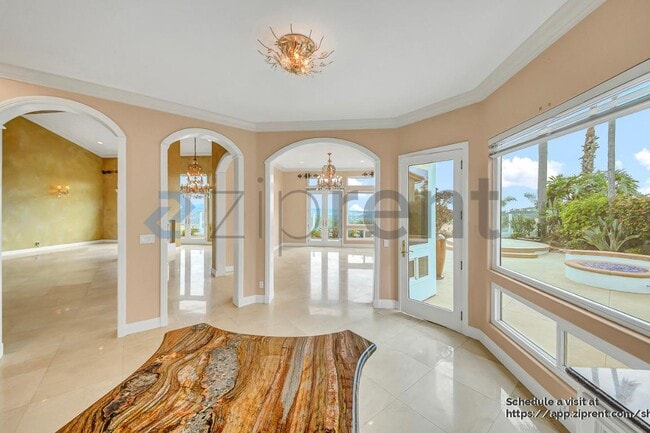 Building Photo - 20 Sierra Vista