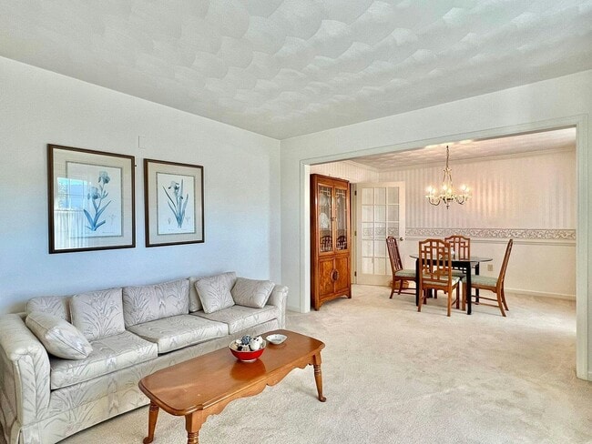 Building Photo - 4946 Appletree Dr