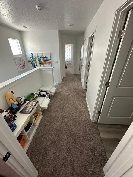 Building Photo - 624 N Canvasback Dr