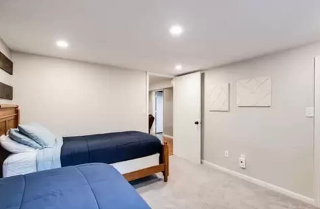 Building Photo - Beautiful 4BR 2BA Rambler in Roseville