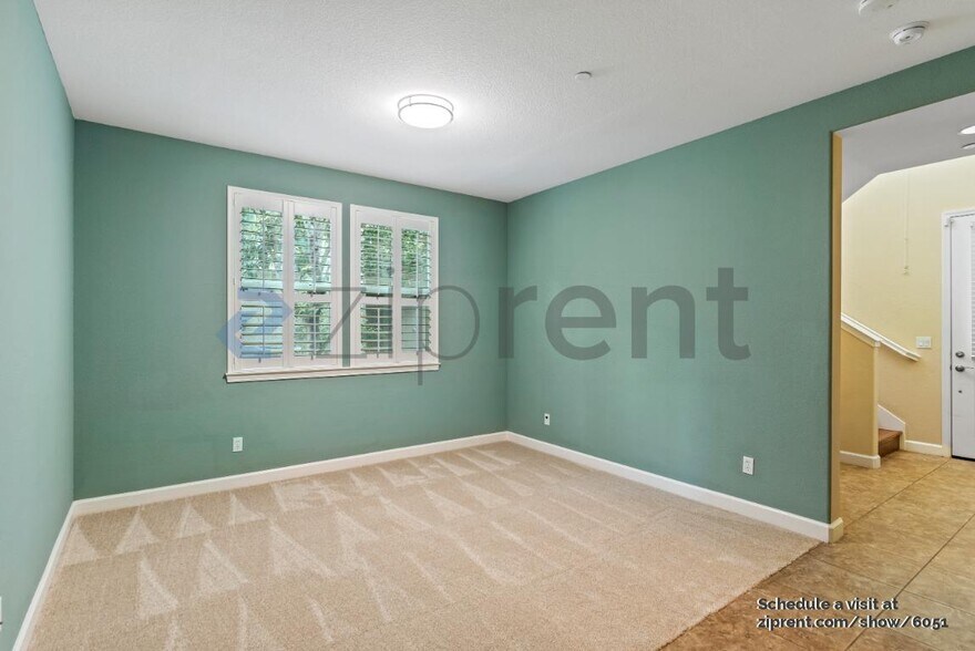 Building Photo - 937 Glen Valley Terrace