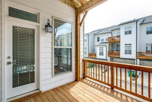 Building Photo - 4308 Parkside Pl