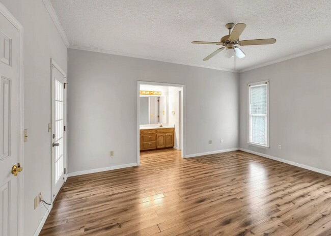 Building Photo - 5905 Franklin Rd