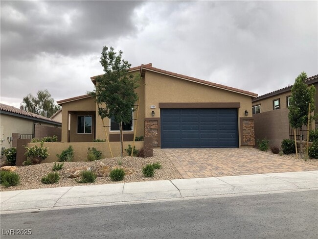 Primary Photo - 1299 El Solindo Ln