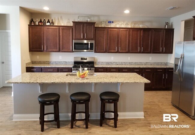 Building Photo - 23870 Flynt Dr