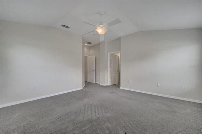 Building Photo - 6408 S Goldenrod Rd