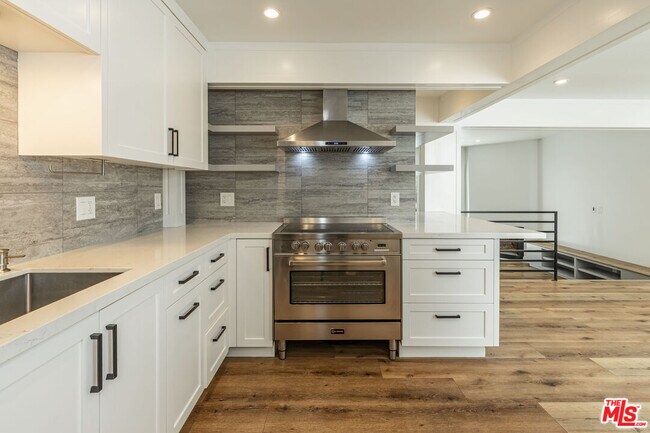 Building Photo - 28368 Rey De Copas Ln
