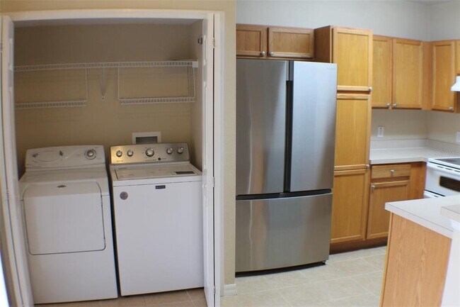 Building Photo - 3336 Santa Rita Ln