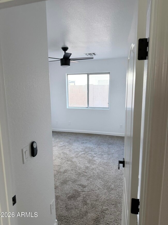 Building Photo - 3861 E Heather Ct