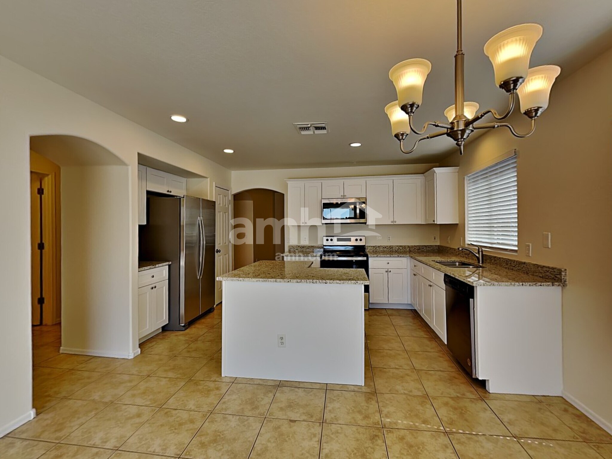 Building Photo - 12215 W Dahlia Dr