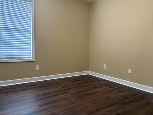 Building Photo - 3426 Shadow Birch Rd