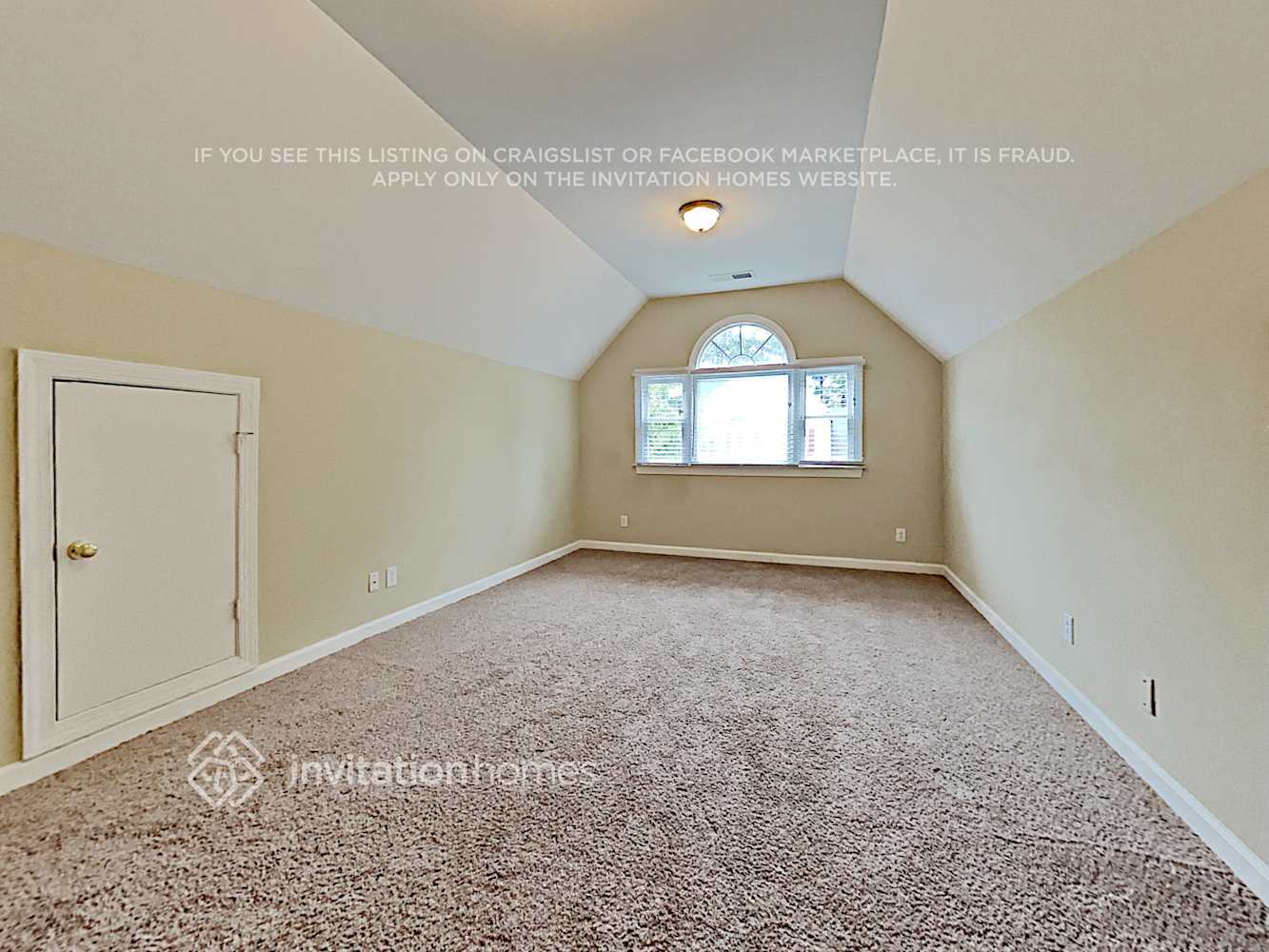 Building Photo - 9421 Arborview Ct