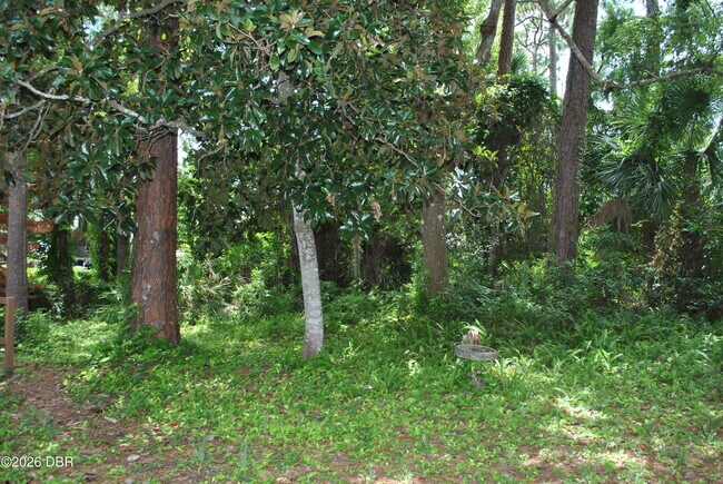 Building Photo - 5590 Lancewood Cir S
