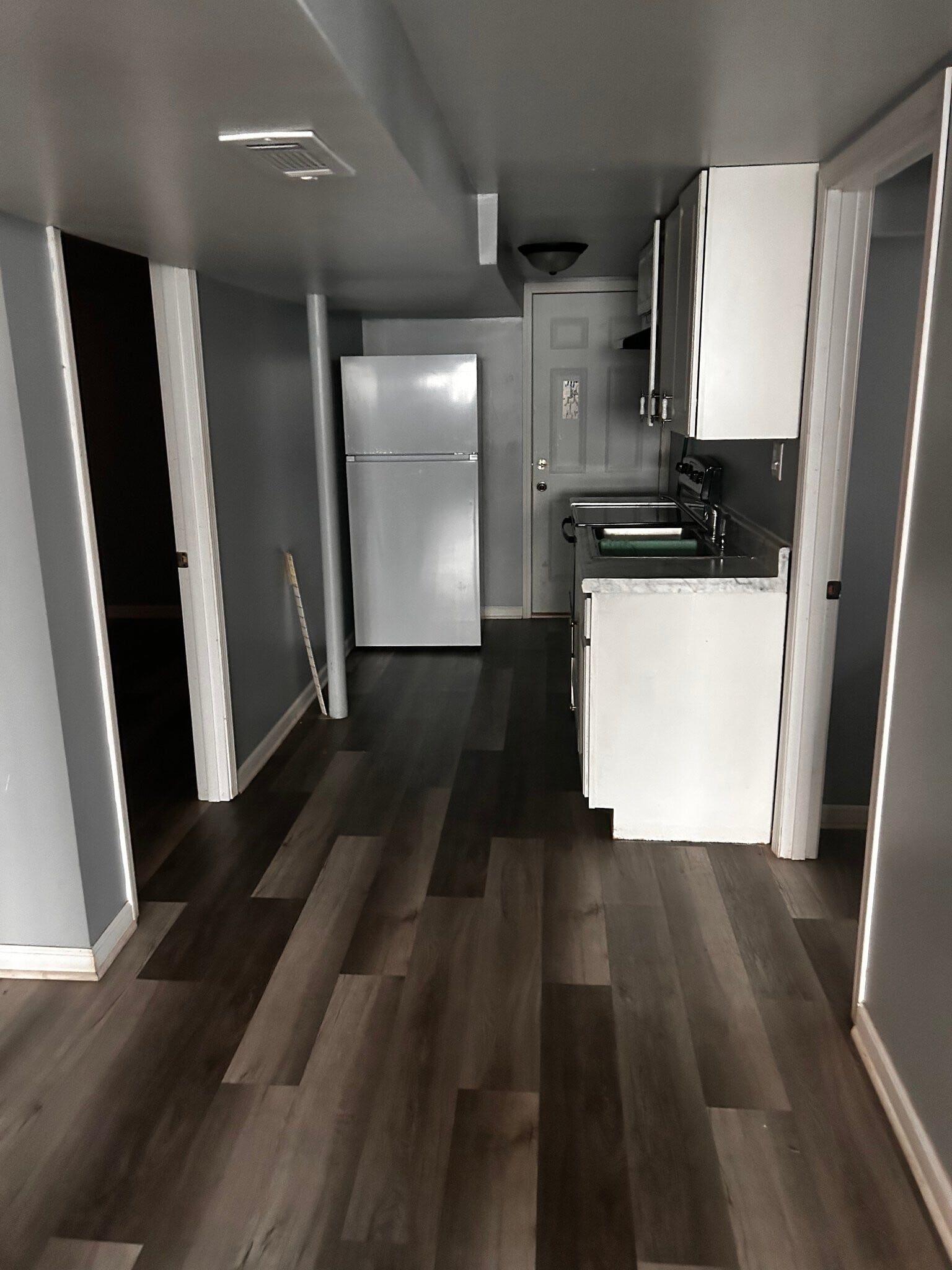 Building Photo - 295 Crandon Ave