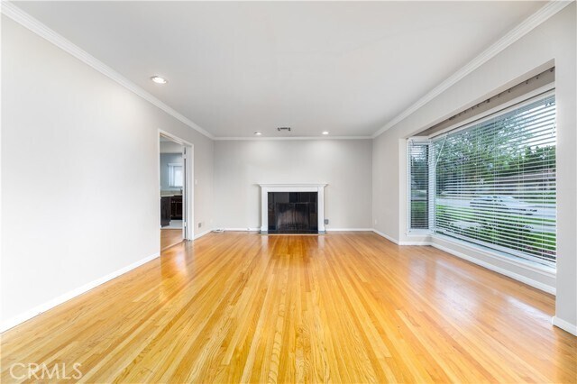 Building Photo - 1929 Wellesley Rd