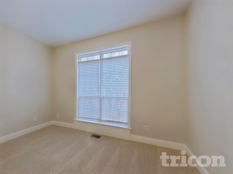 Building Photo - 4325 Foxfire Ct