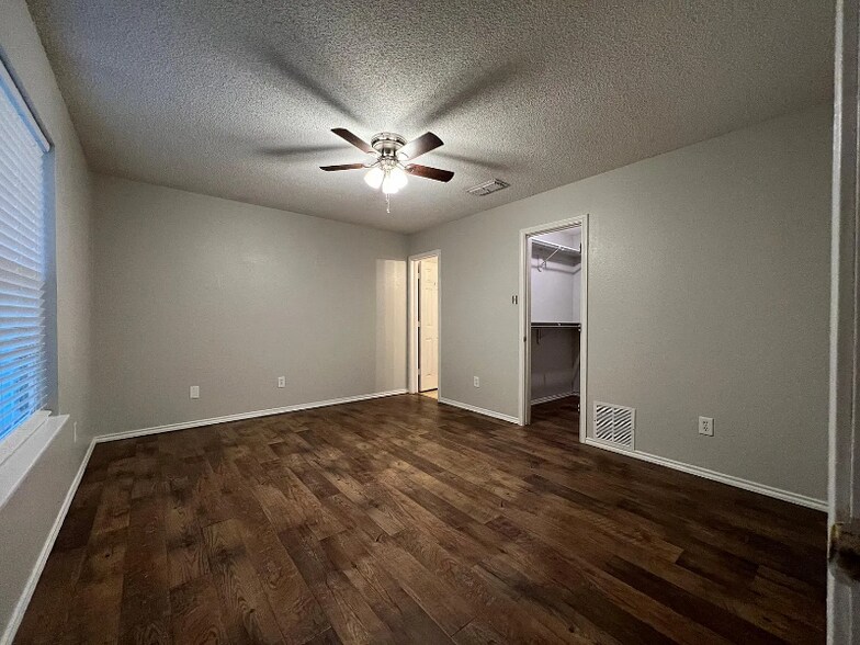 Building Photo - 6205 14th St