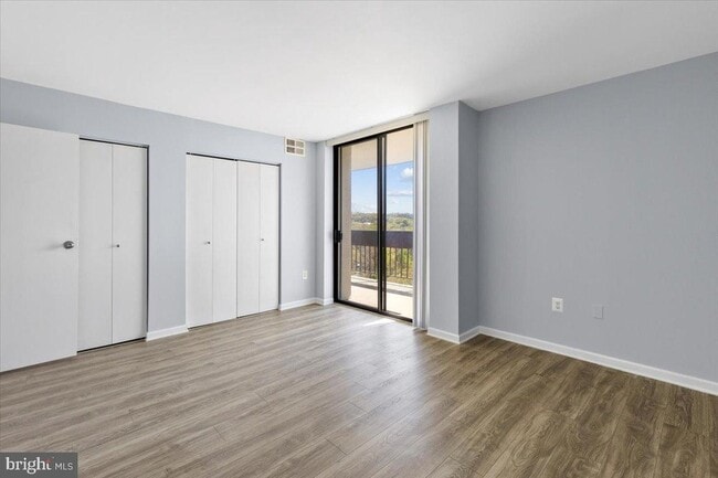 Building Photo - 5300 Holmes Run Pkwy