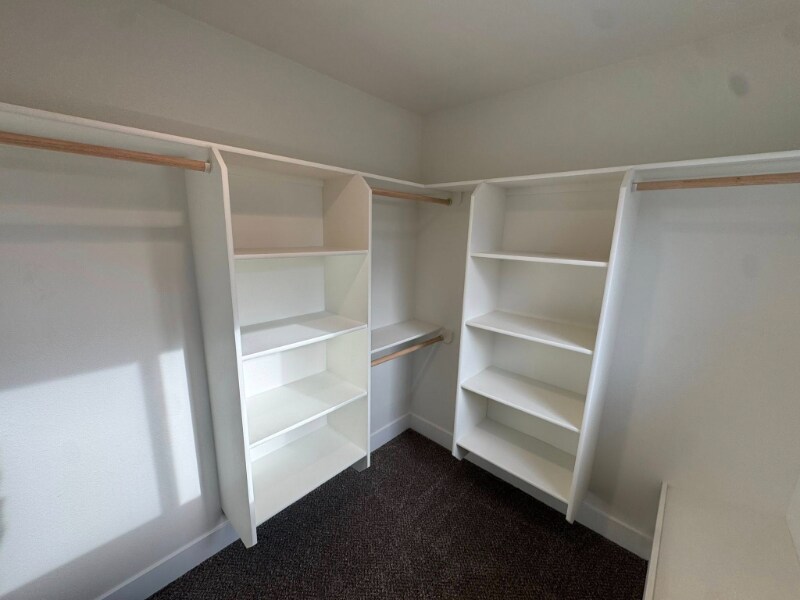 Building Photo - 3913 E 27th Ave