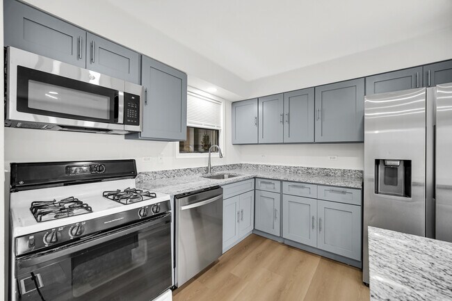 Building Photo - 1395 Alpine Ct