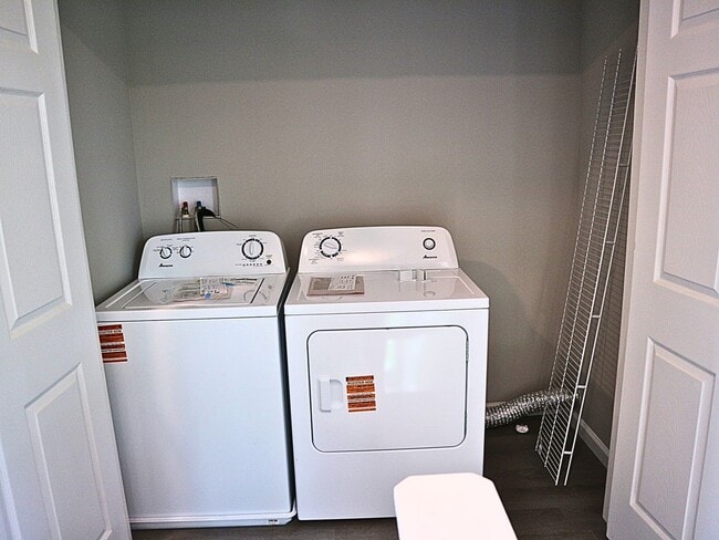 Building Photo - Almost New Construction for Rent, Milford, DE – 3 Bed, 2.5 Bath! $2,225.00/month