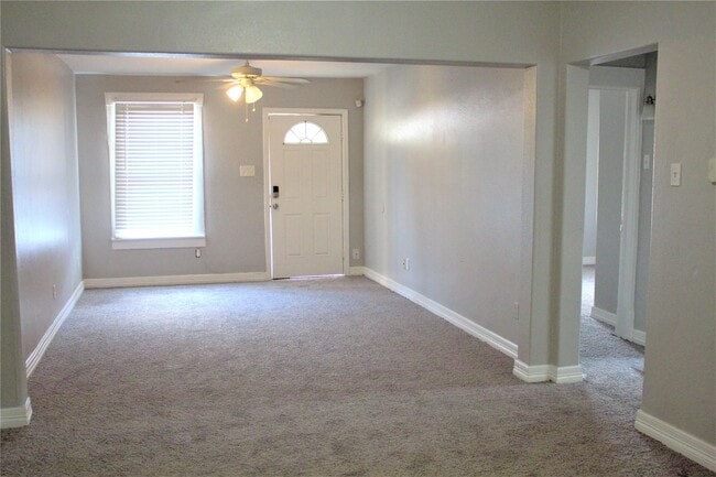 Building Photo - 3314 Holman St