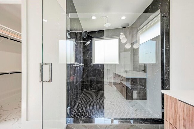 Building Photo - 200 Tillery Sq