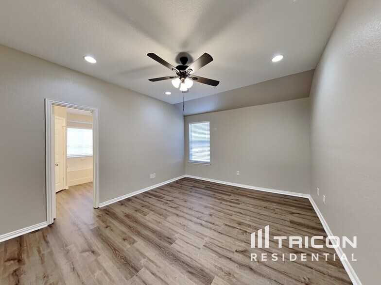 Building Photo - 2008 Wahoo Dr
