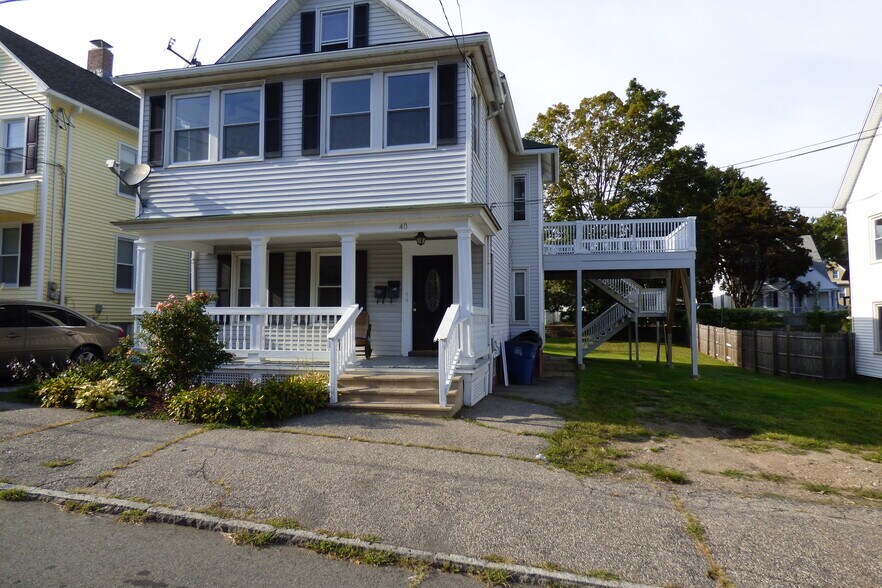 Primary Photo - 40 Church St
