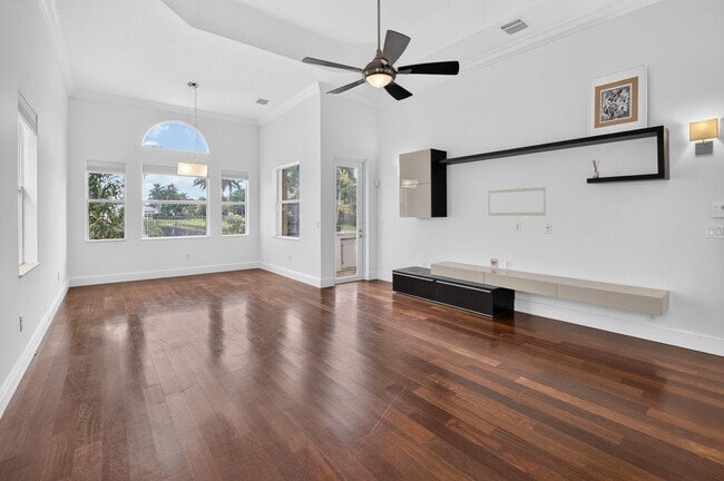 Building Photo - 9511 Savona Winds Dr
