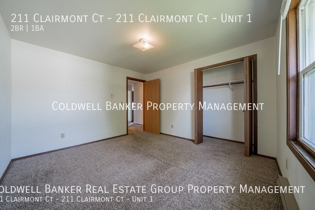 Building Photo - 211 Clairmont Ct