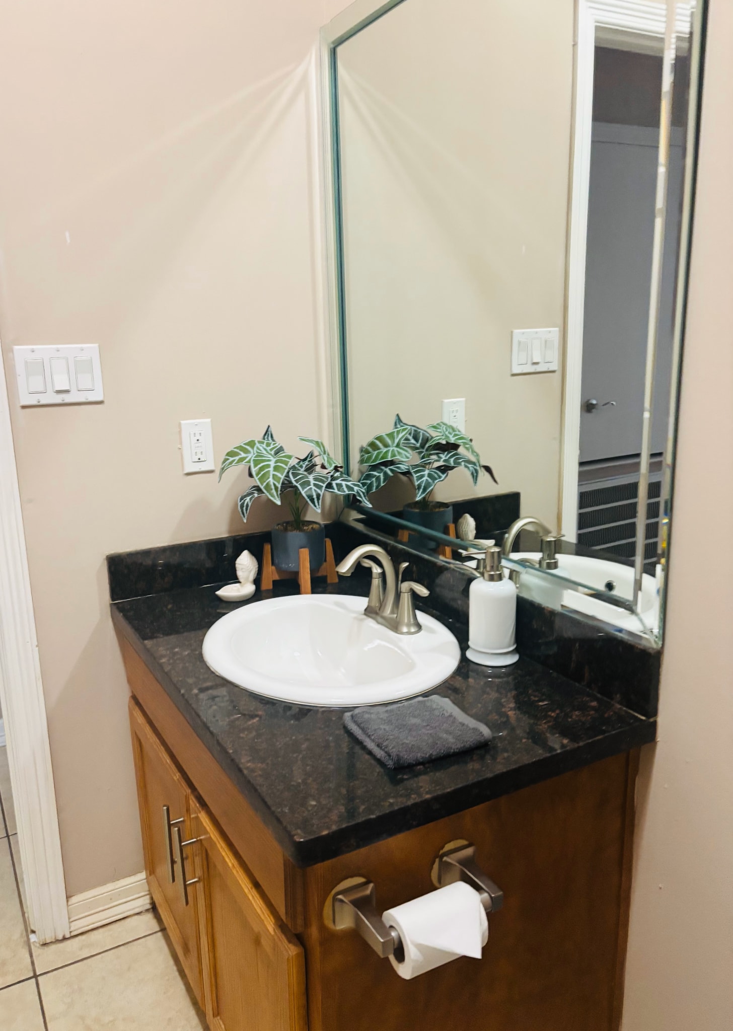 Restroom 1 - 3044 Regal Dr