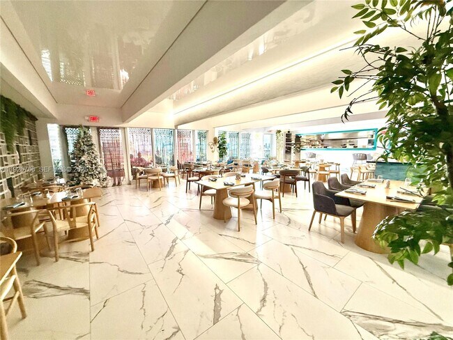 Building Photo - 1890 S Ocean Dr