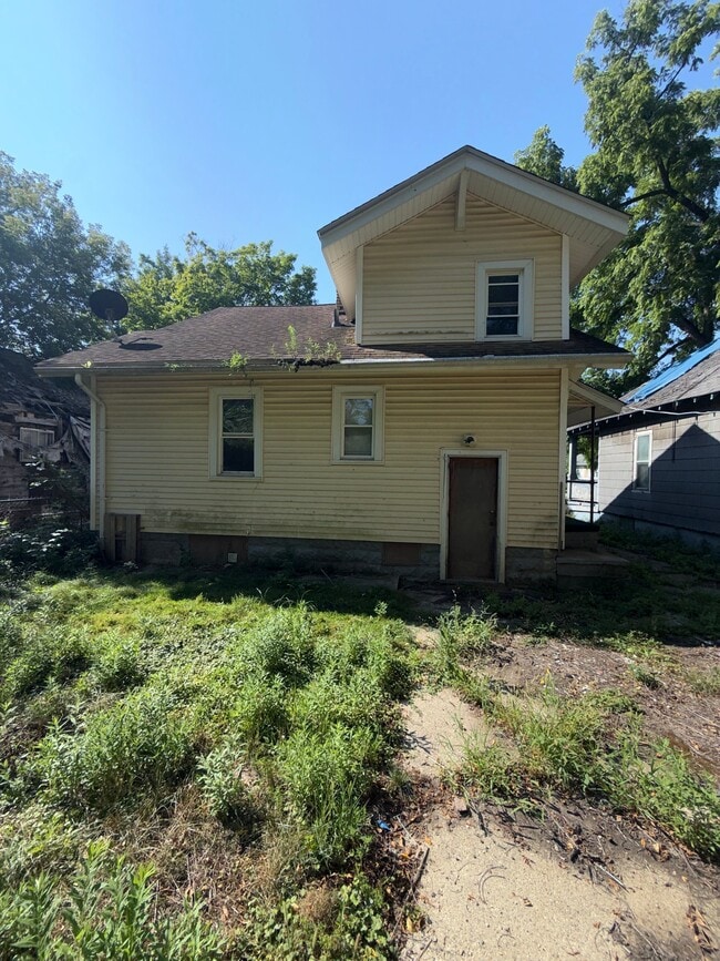 Building Photo - 2217 Maryland Ave