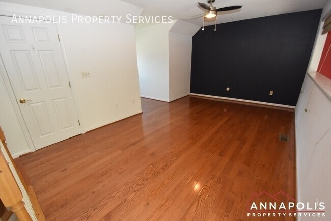 Building Photo - 641 Oakland Hills Ct