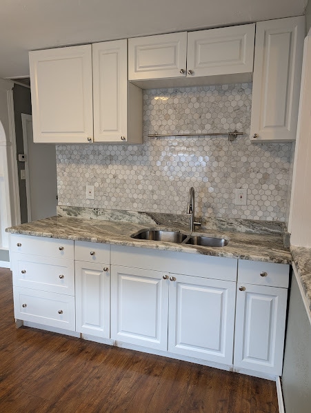 Building Photo - 1909 E 99th Ave