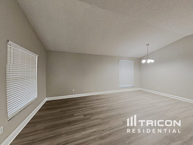 Building Photo - 1662 Sand Key Cir