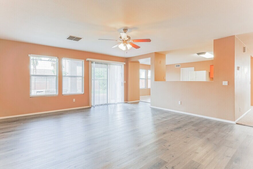 Building Photo - 3354 S Colt Dr