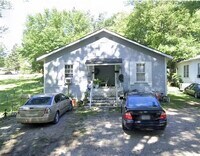 Building Photo - 1304 5th Ave S