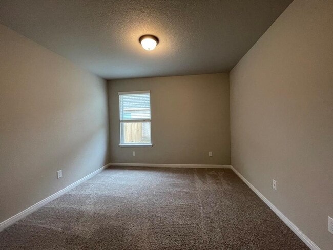 Building Photo - 7519 Broadmoor Cv