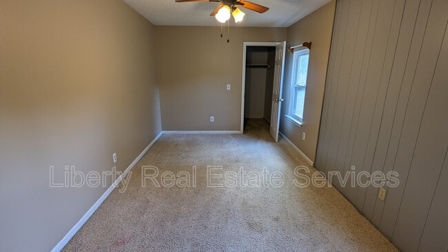 Building Photo - 1102 Ruben Wells Rd