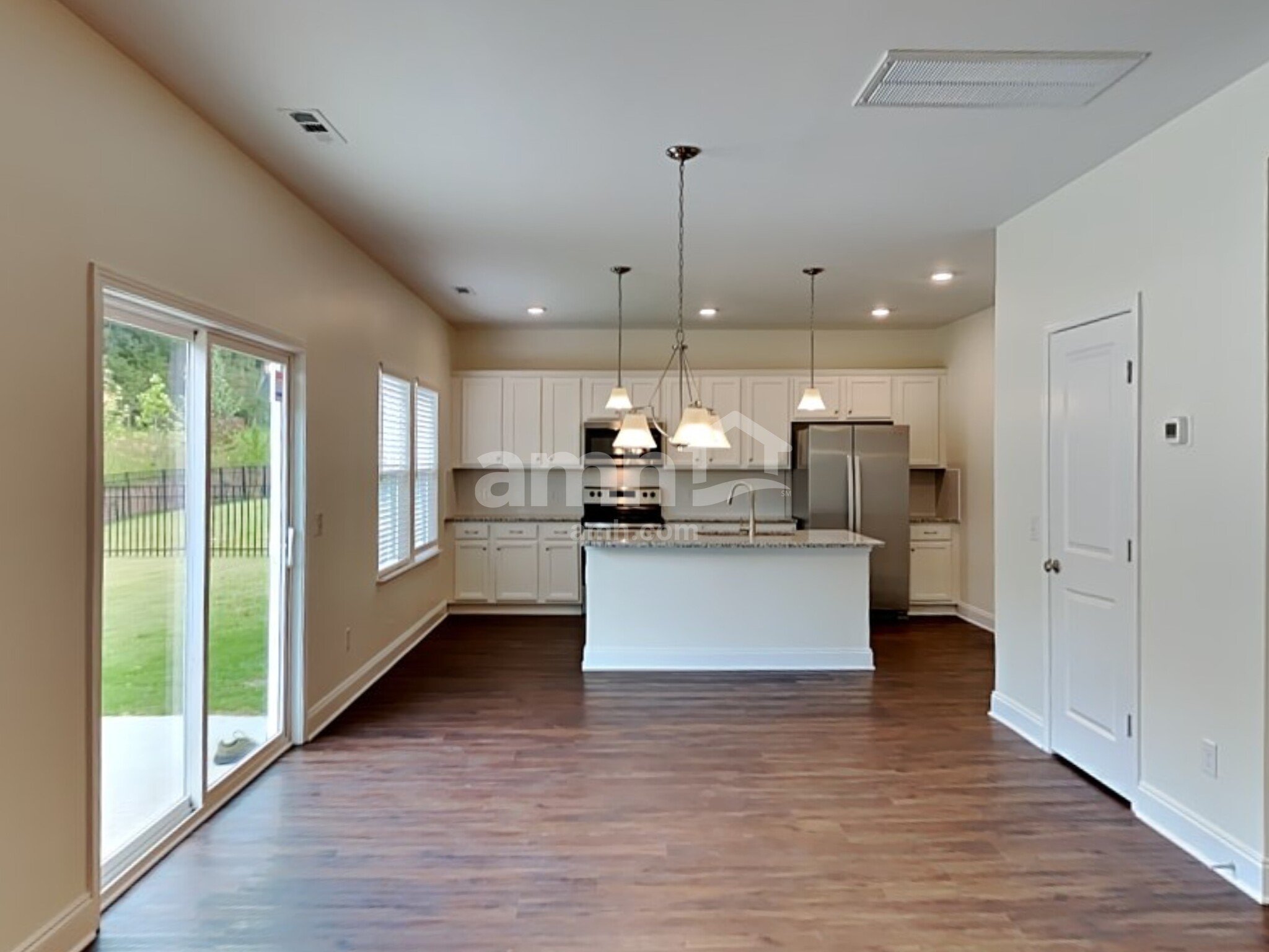 Building Photo - 5949 Hagar Vly Dr