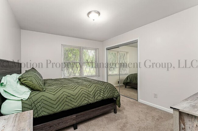 Building Photo - 1532 Olivet Ct