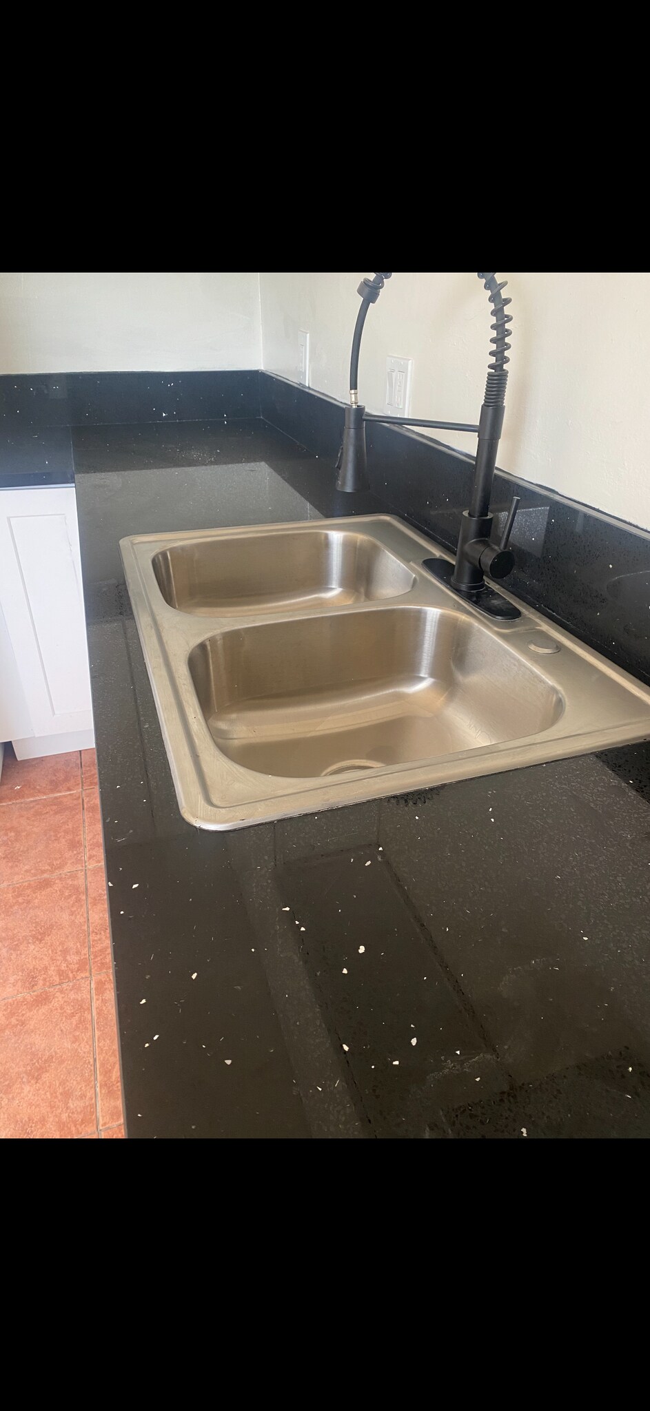 Building Photo - 10010 Anzac Ave