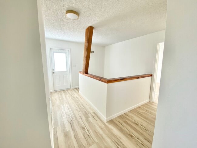 Building Photo - 114 Hollaway St