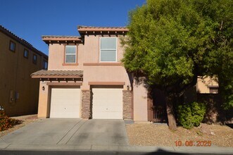 Building Photo - 638 Harvester Course Dr