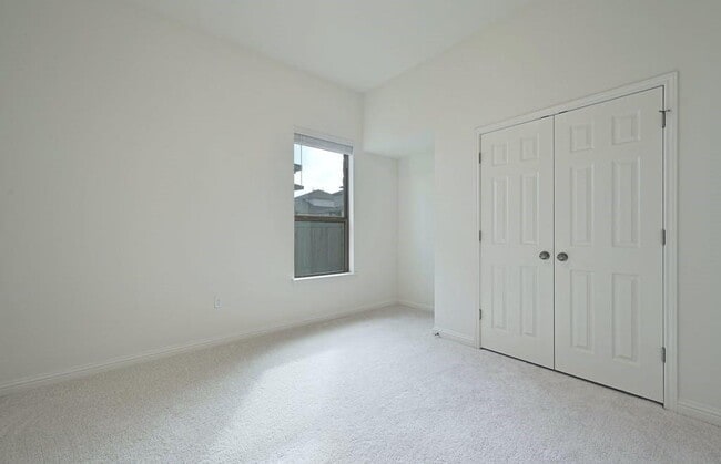 Building Photo - 6725 Denia Dr