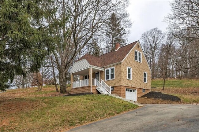 Building Photo - 1499 Stoltz Rd