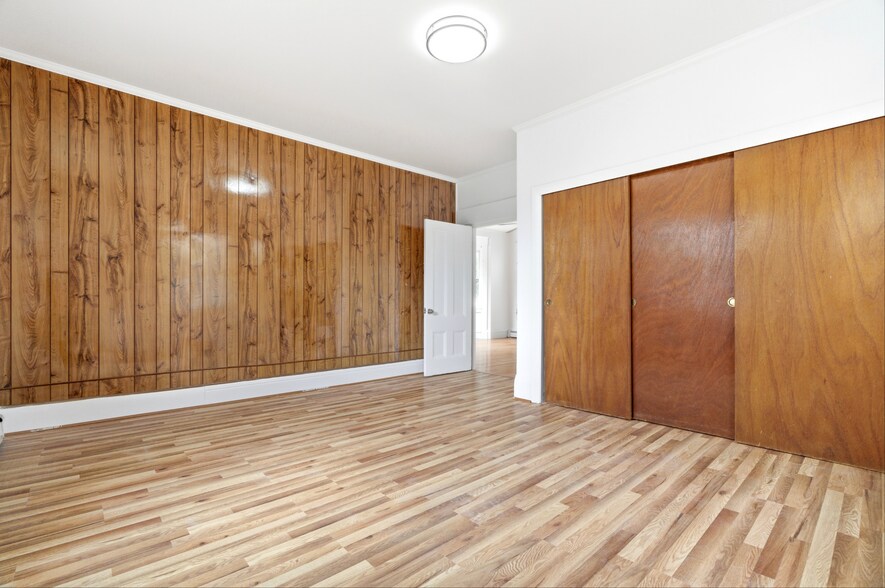 Building Photo - 34 Page St